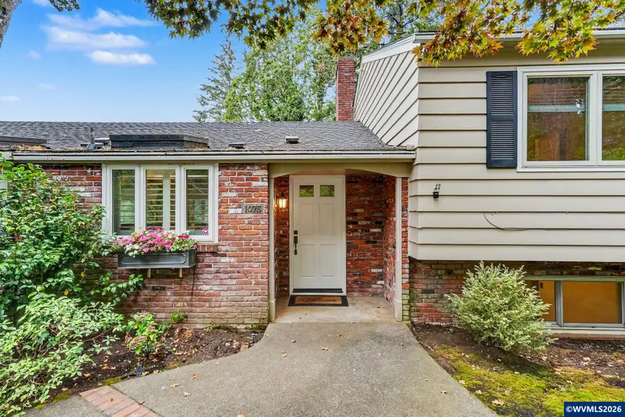 1075  Hansen Av S, Salem, OR 97302 - #3