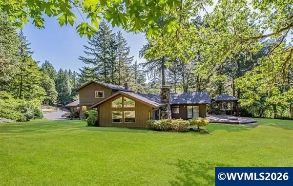 23547  Woods Creek Rd, Philomath, OR 97370