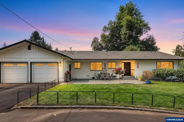 6890  Canyon St SE, Salem, OR 97317