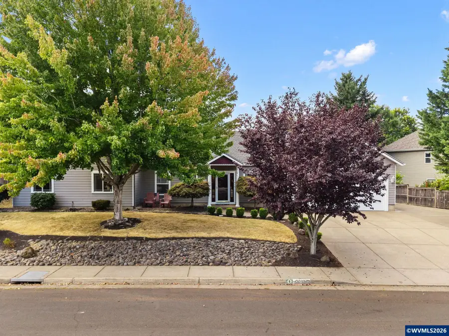 2210  Broadway St NW, Albany, OR 97321 - #2