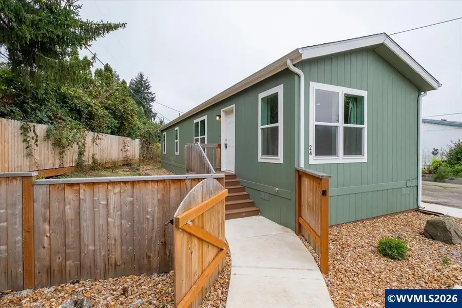 204  Cascade #24 Dr, Lebanon, OR 97355 - #2