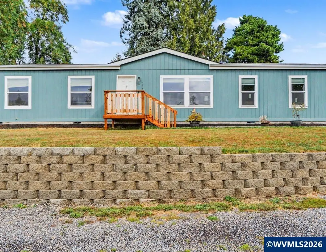 21966  Airport Rd NE, Aurora, OR 97002 - #1