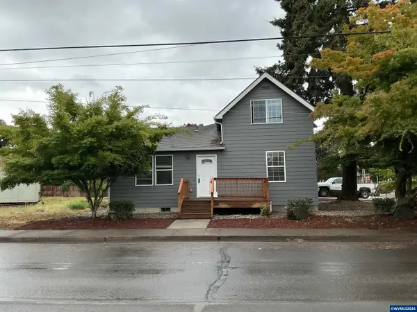 908  Water Av NE, Albany, OR 97321