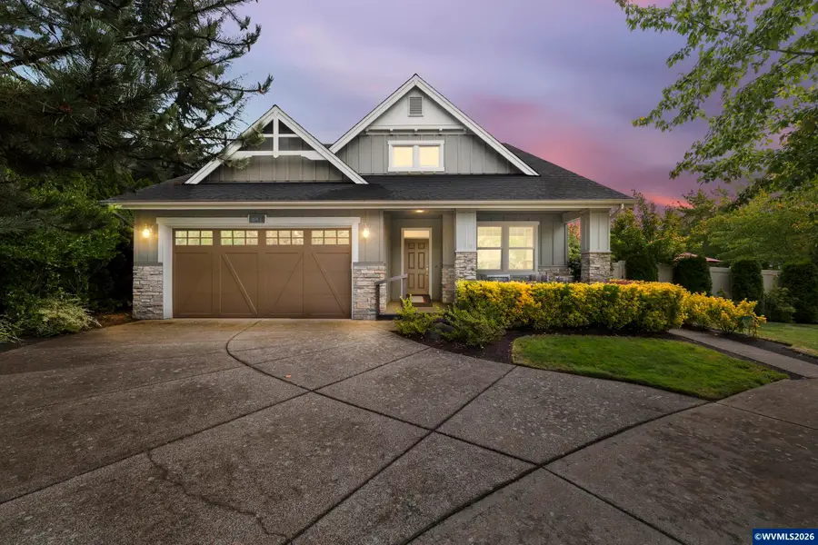 641  TROON Av, Woodburn, OR 97071 - #2