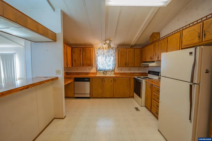 2151  Three Lakes (#94) Rd SE, Albany, OR 97322 - #2