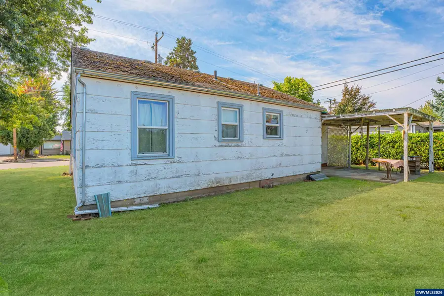 265 E Isabella St, Lebanon, OR 97355 - #2