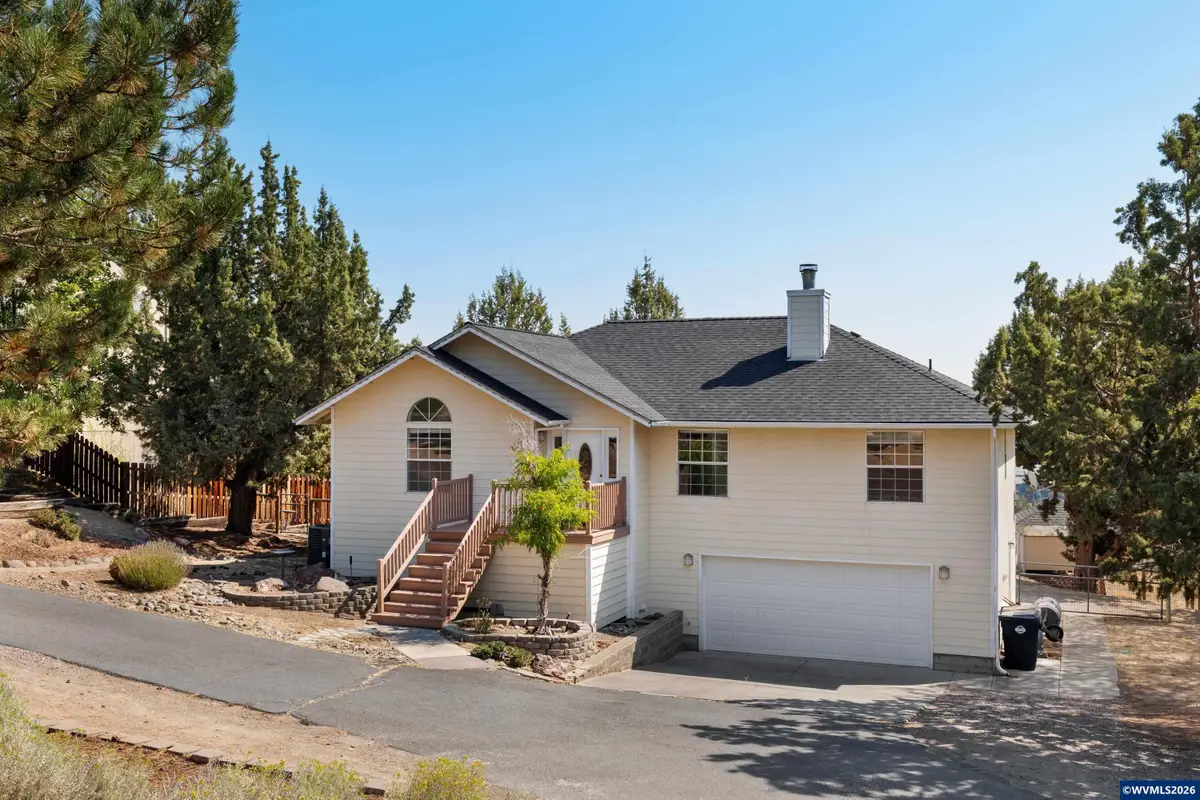 3244 SW 34th St, Redmond, OR 97756 - #1