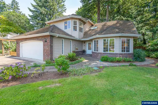 1116  Russ Ln, McMinnville, OR 97128