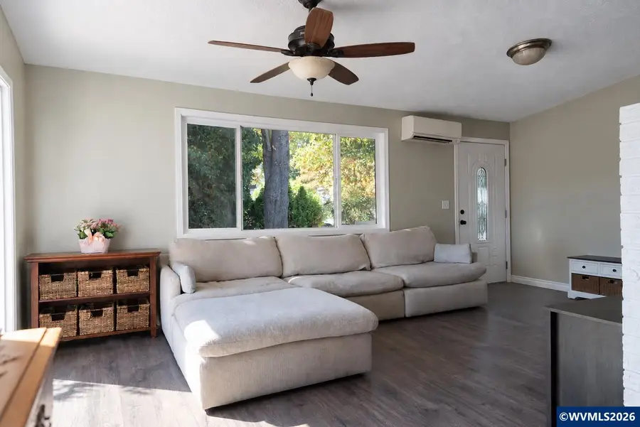 990  Washington St, Aumsville, OR 97325 - #2