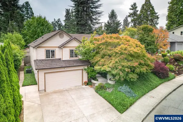 1380  Tiburon Ct SE, Salem, OR 97302