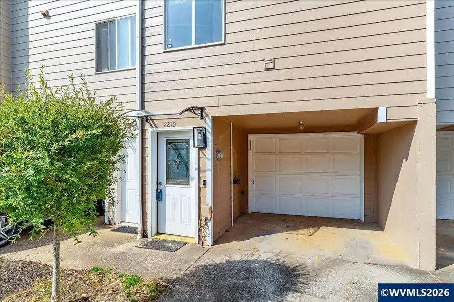 2210  Maplewood Dr S, Salem, OR 97306 - #3