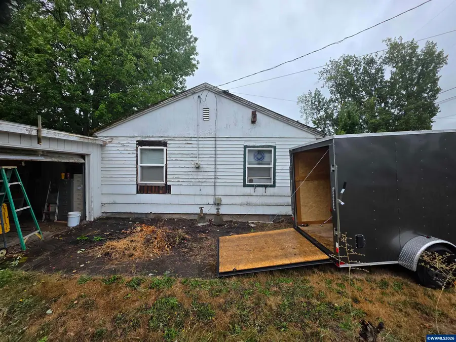 330  15th Av SE, Albany, OR 97322 - #3