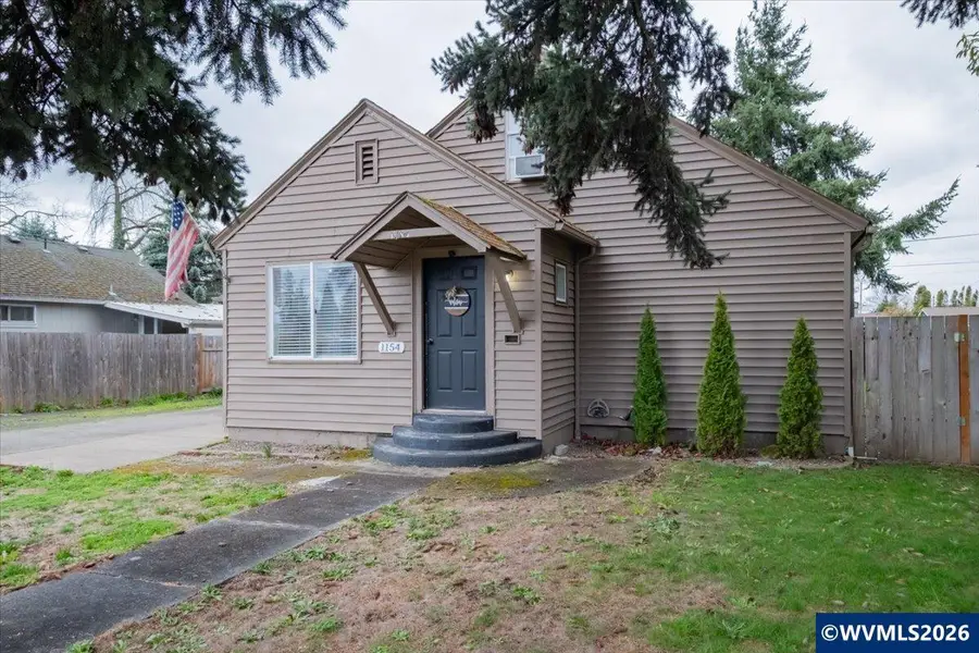 1154 S 2nd St, Lebanon, OR 97355 - #2