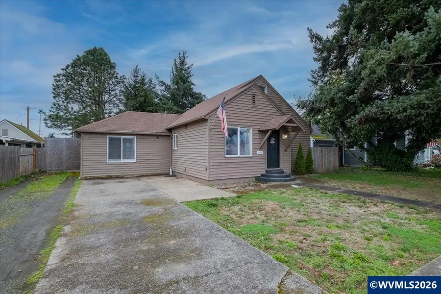 1154 S 2nd St, Lebanon, OR 97355 - #3