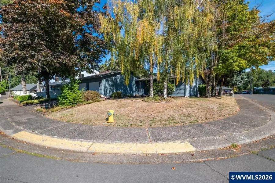 435  Angelee Ct, Lebanon, OR 97355 - #3