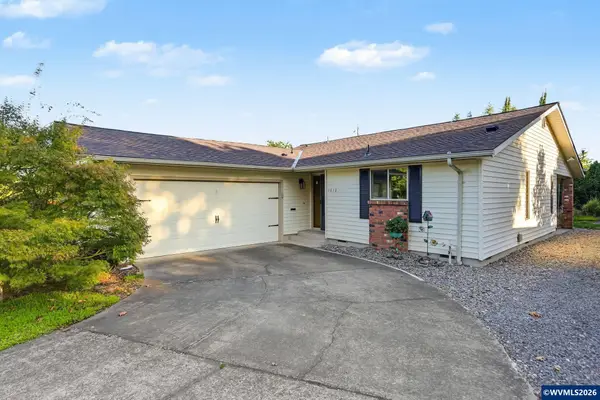 1012  Leona Ln, Salem, OR 97302