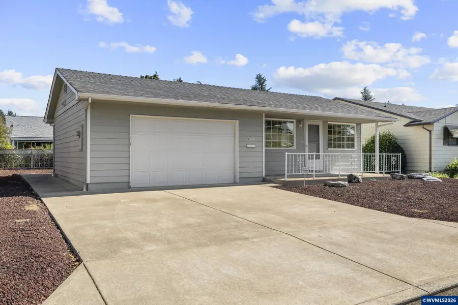 540 W Clackamas Cir, Woodburn, OR 97071 - #2