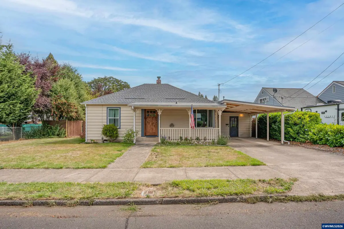 835  7th Av, Sweet Home, OR 97361 - #1