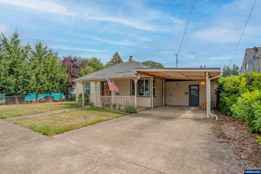 835  7th Av, Sweet Home, OR 97361 - #2