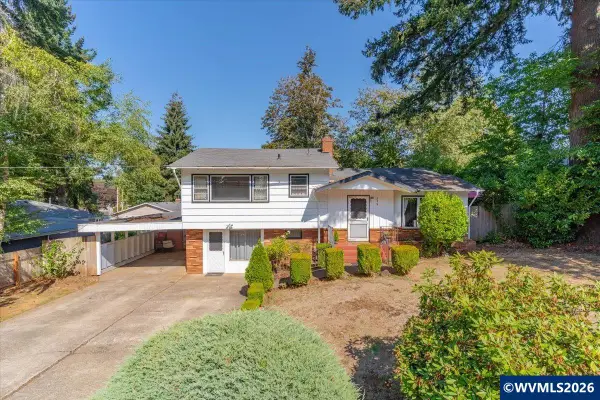 239  Moonlight Av SE, Salem, OR 97302