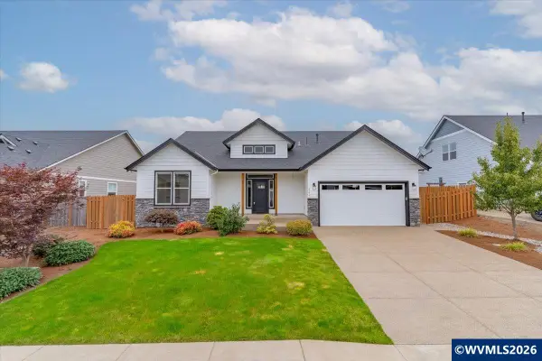 521 NE Aspen St, Sublimity, OR 97385
