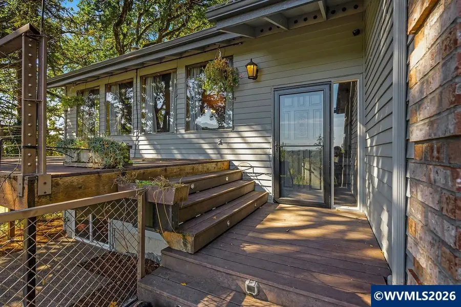 2565  West Thornton Lake Dr NW, Albany, OR 97321 - #2