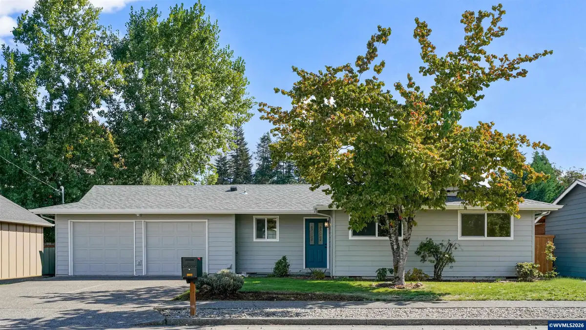 1568 N 3rd Av, Stayton, OR 97383 - #1