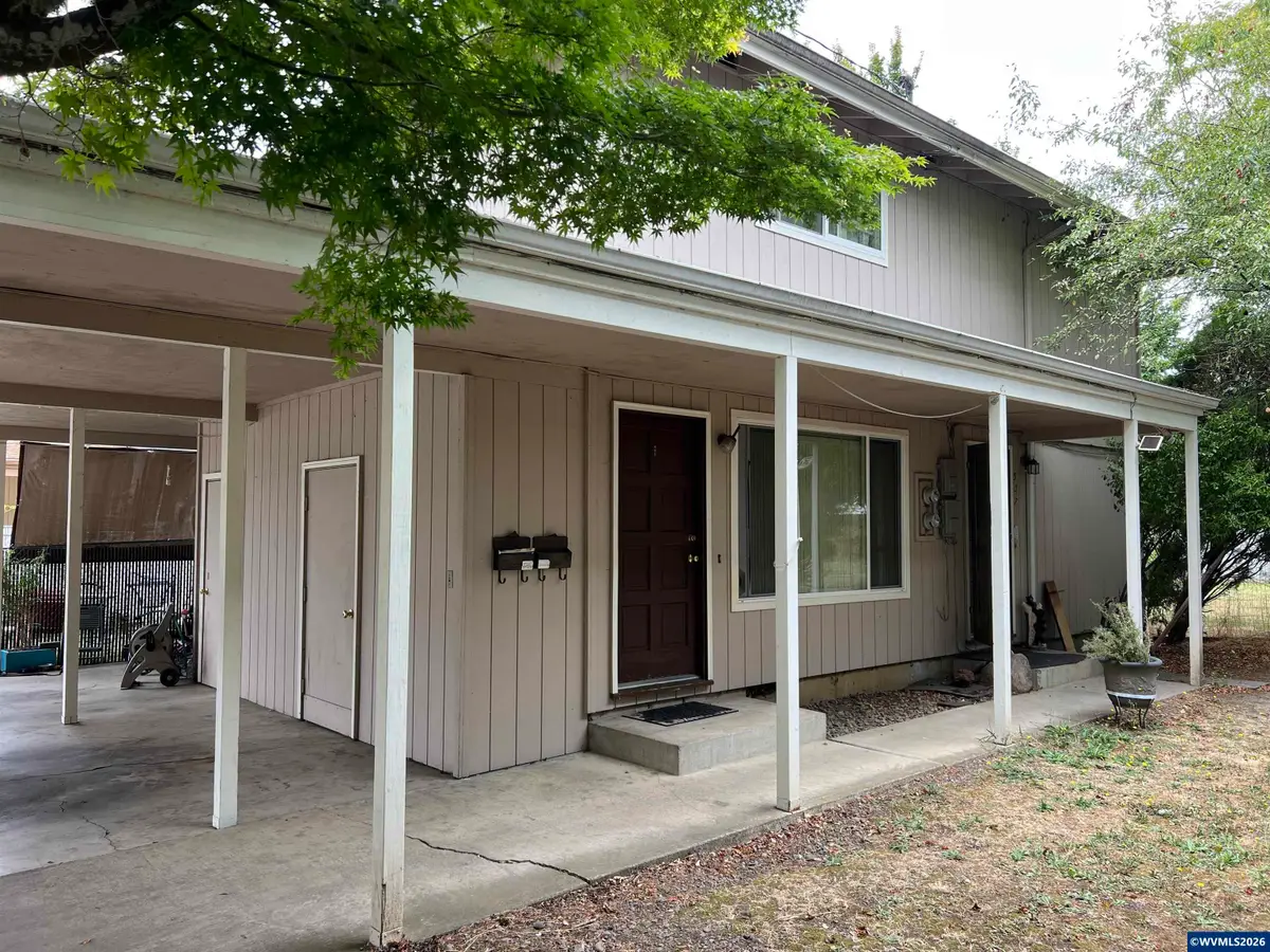 555-557 NW Oak Av, Corvallis, OR 97330 - #1