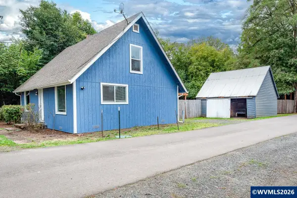4250 NE Highway 20, Corvallis, OR 97330