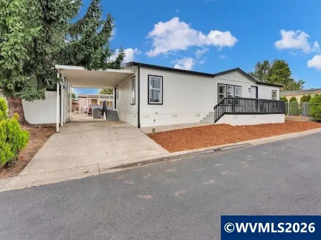 2000  Robins (#84) Ln SE, Salem, OR 97306 - #1