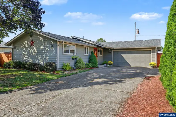 601  30th Av SE, Albany, OR 97322