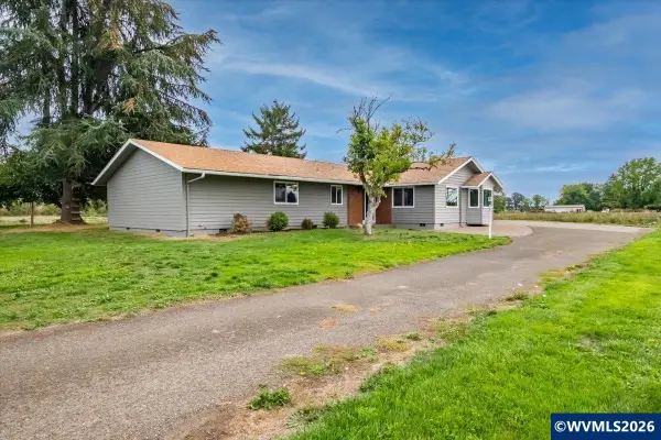 39129  Groshong Rd NE, Albany, OR 97321