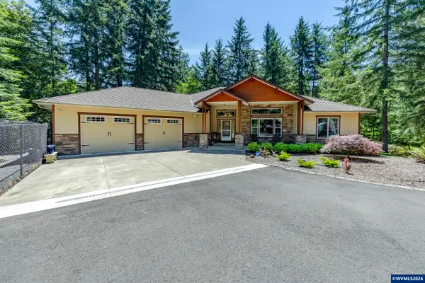 29877  Bartels Creeks Dr, Lebanon, OR 97355