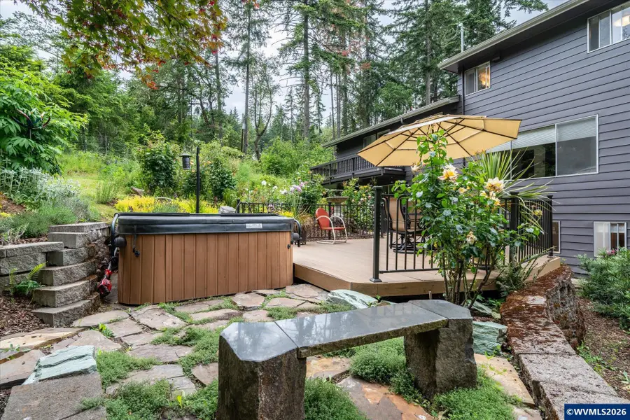 27828  Gibralter Lp, Eugene, OR 97405 - #3