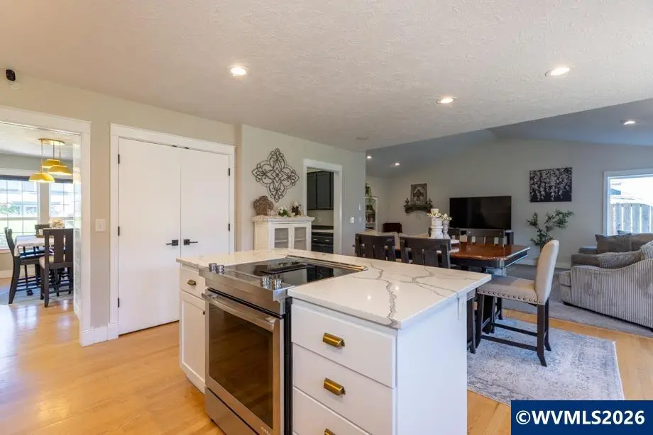 7112  Fieldview St NE, Keizer, OR 97303 - #1