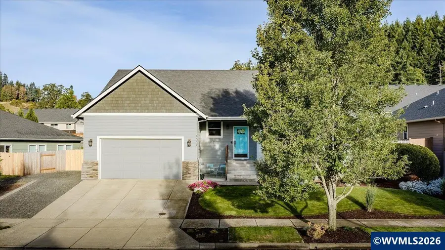 1539  Lakeview Dr NE, Silverton, OR 97381 - #2