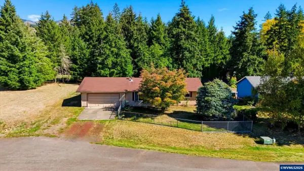 117  Roundtree  Wy, Gates, OR 97346