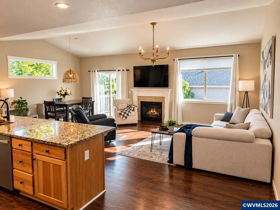 164 SW Mallard St, McMinnville, OR 97128 - #2