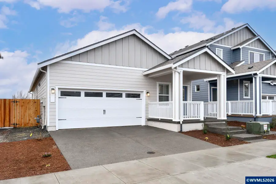 1325  Owl Av, Woodburn, OR 97071 - #2