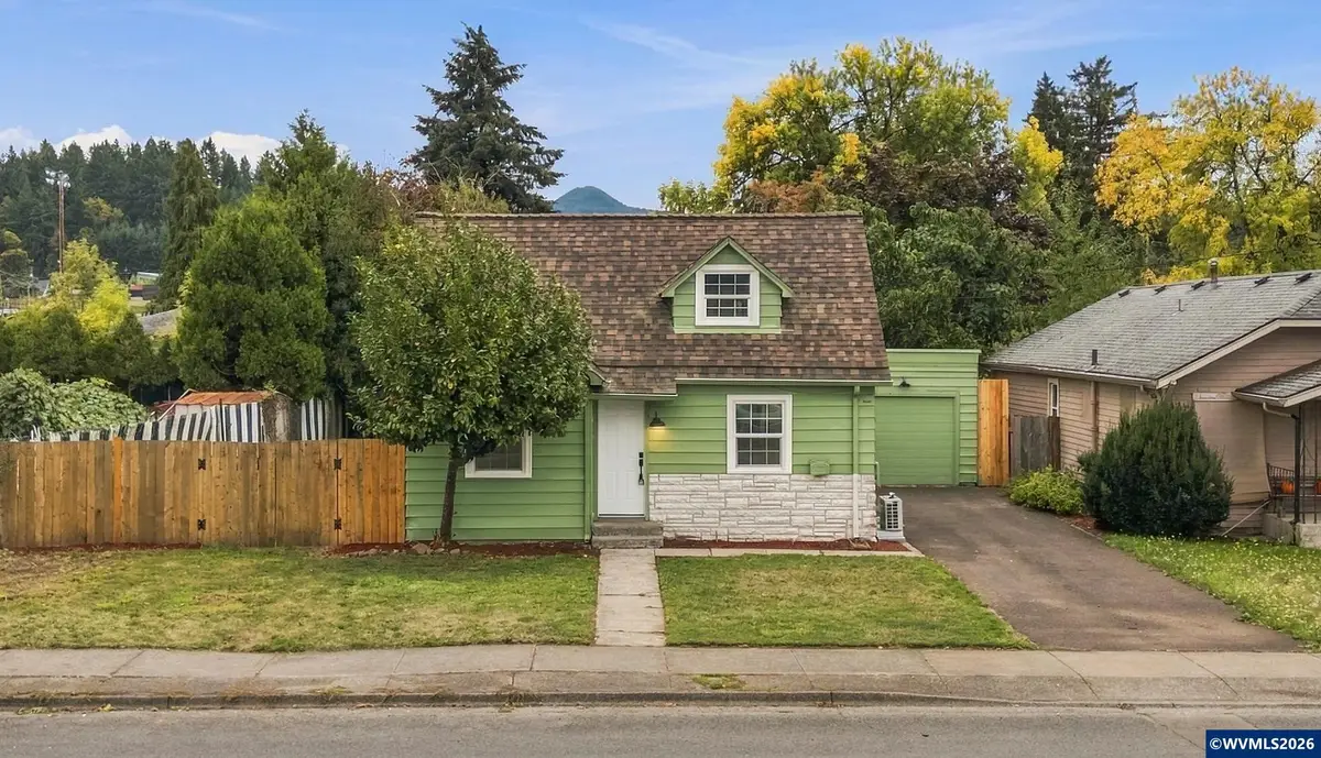 1923  Long St, Sweet Home, OR 97386 - #1