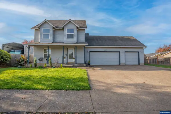 3382 NE Clearwater Dr, Albany, OR 97321