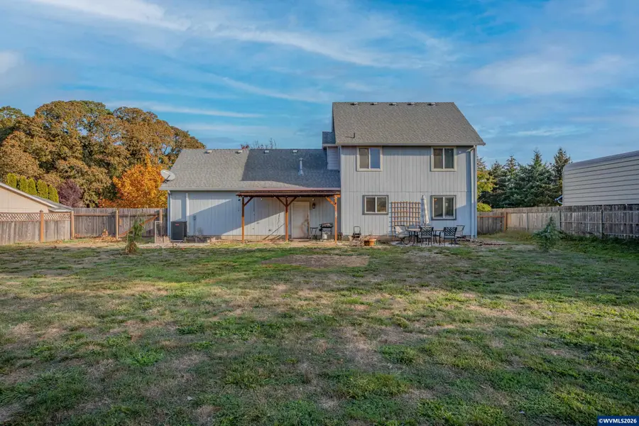 3382 NE Clearwater Dr, Albany, OR 97321 - #2