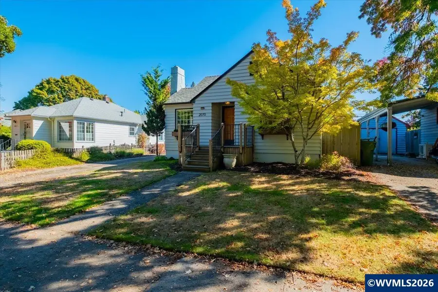 2070  19th St NE, Salem, OR 97301 - #2