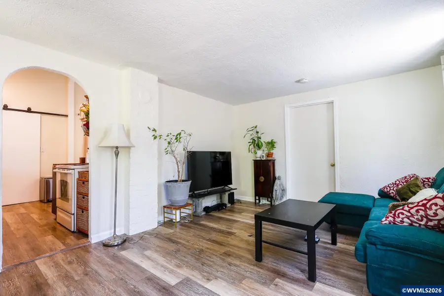 1018  7th St NW, Salem, OR 97304 - #3