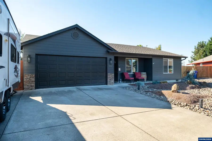 542  Ashley Ct, Jefferson, OR 97352 - #2