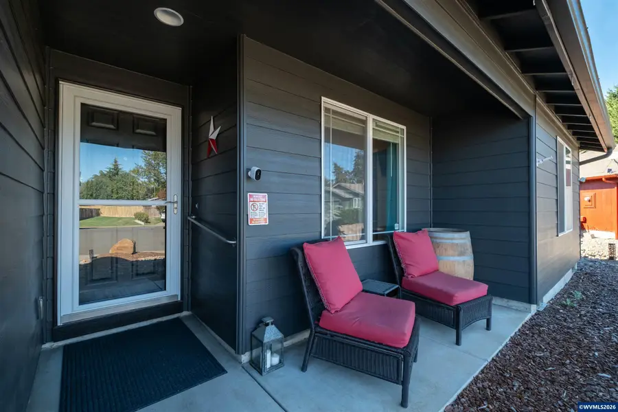 542  Ashley Ct, Jefferson, OR 97352 - #3