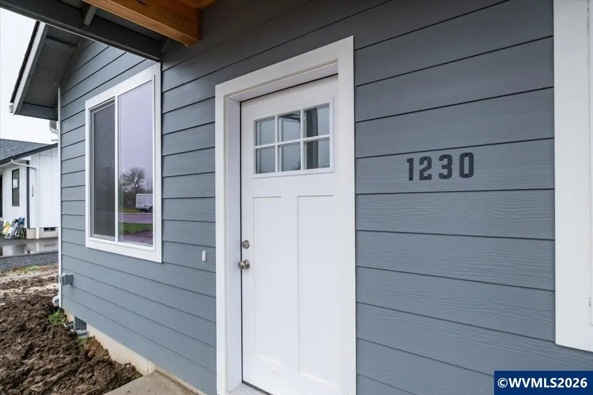 1230  49th Av, Sweet Home, OR 97386 - #1
