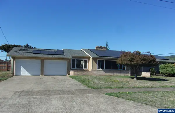 136 NE Ash St, Sheridan, OR 97378