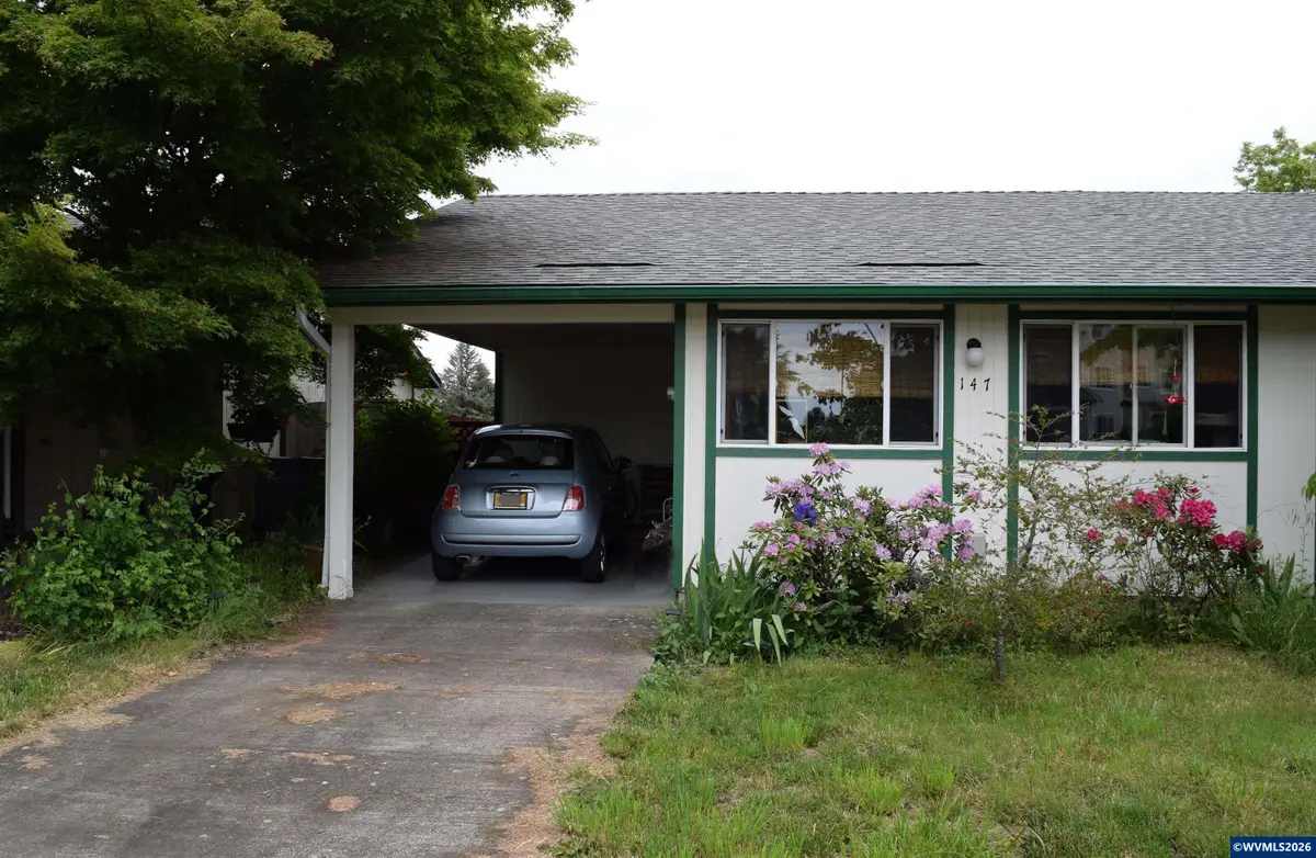 147 SW Wake Robin Av, Corvallis, OR 97333 - #1
