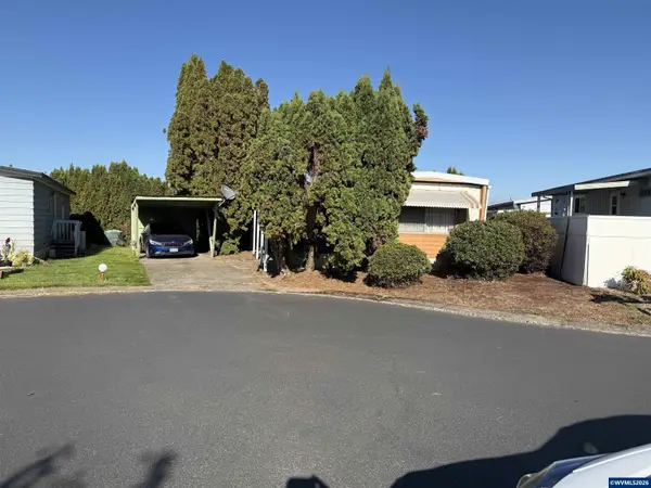 4447  Essex St SE, Salem, OR 97317